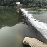 干脆、坚定