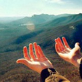 越过云层的晴朗