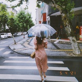 夏雾郁郁湿衣衫