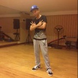 舞与伦比-leo