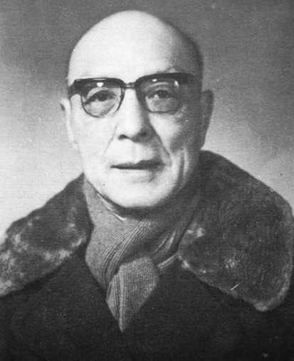 吴组缃  