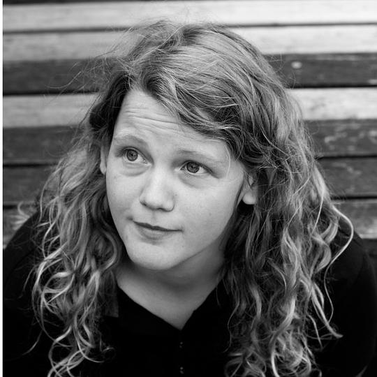  Kate Tempest