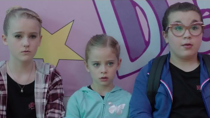 预告片 (中文字幕)