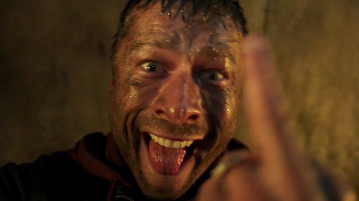 中国大陆预告片 (中文字幕)